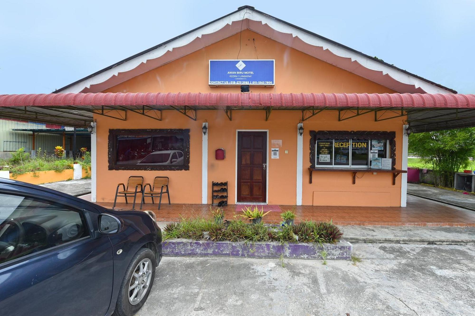 Oyo 90561 Awan Biru Motel Pantai Cenang  Luaran gambar